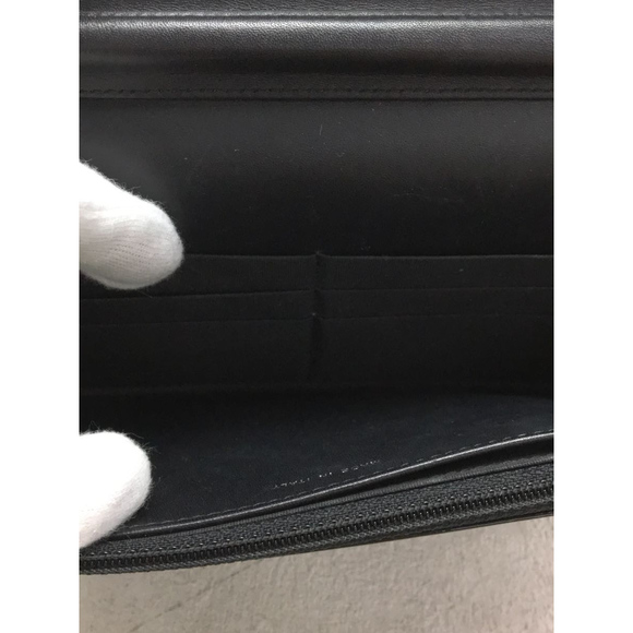 Chanel Enamel Plain Brilliant Chain Wallet - Picture 2 of 6